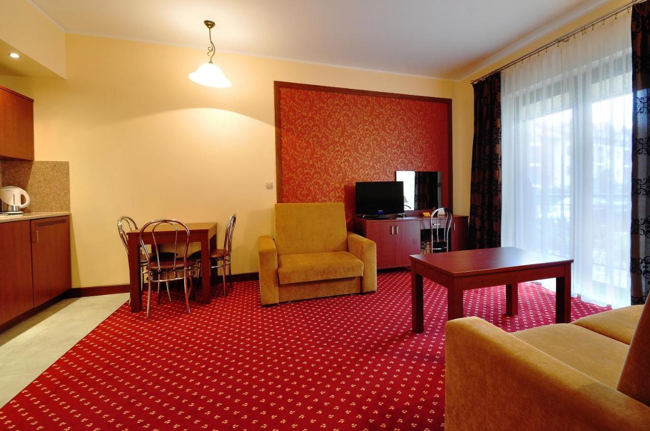 Apartamenty Continental كرينيتا مورسكا المظهر الخارجي الصورة